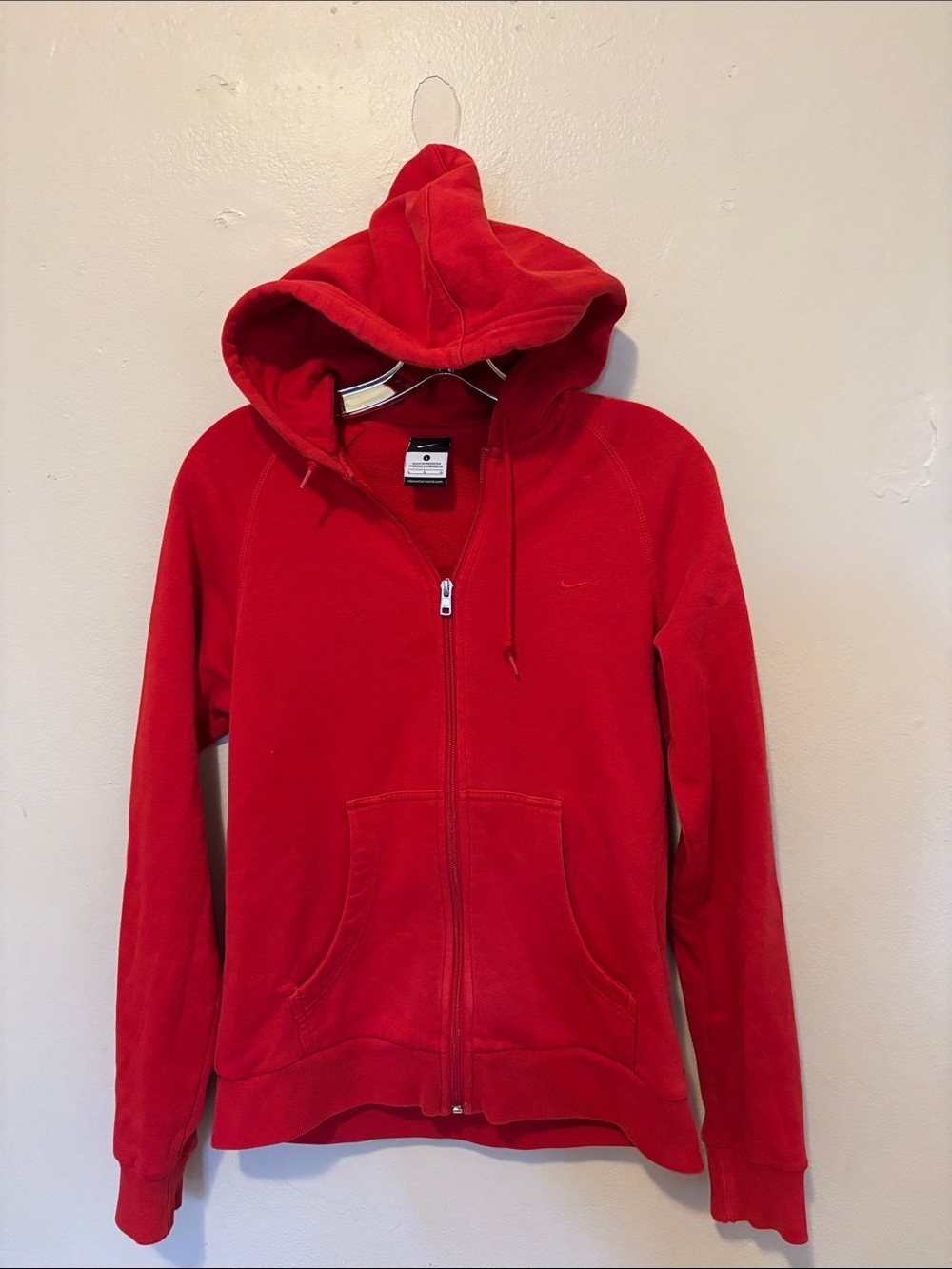 Nike Red Full-Zip Hoodie Jacket with Hood and Pockets